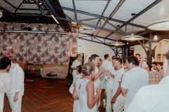 A77A9078